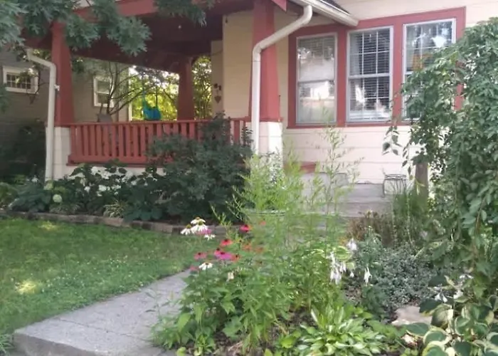 The Orchard Oasis Holiday home