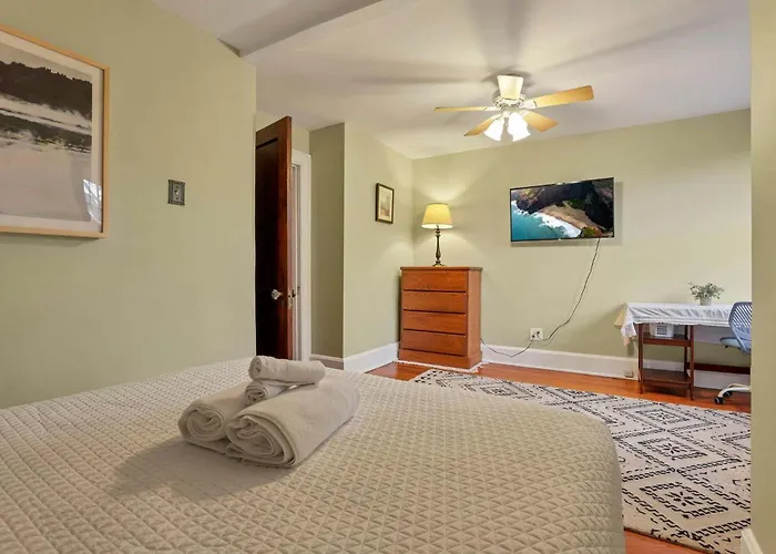 Holiday home The Orchard Oasis Columbus