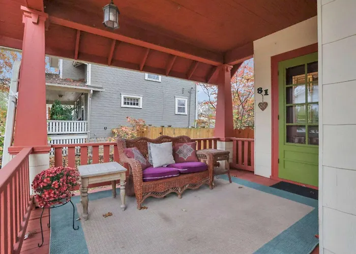 Holiday home The Orchard Oasis *
